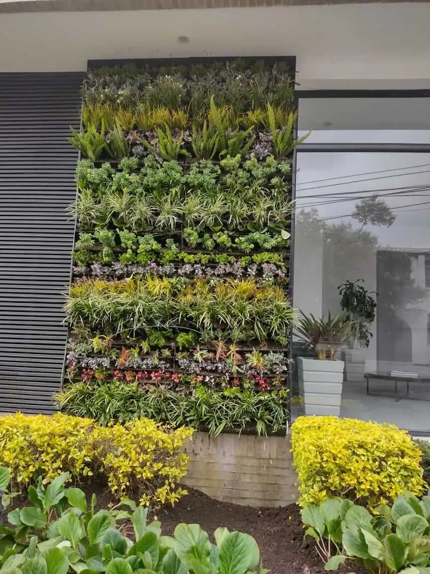 Jardines verticales